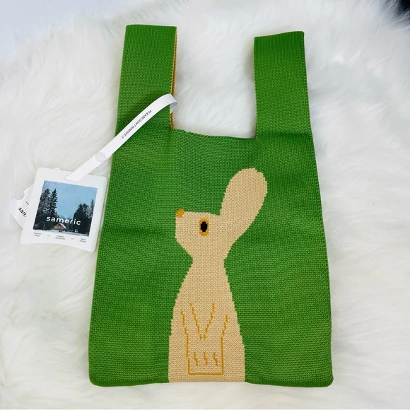NWT Versatile Rabbit Design Tote Bag/Green - Picture 5 of 9